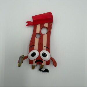 Derpy Bacon from FGTEEV Raptain Hook's Sea Wagon Peg Leg, Knife, Bullet Holes 3"
